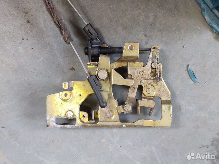 Замок задней двери, двух дверка, Фольксваген Т4