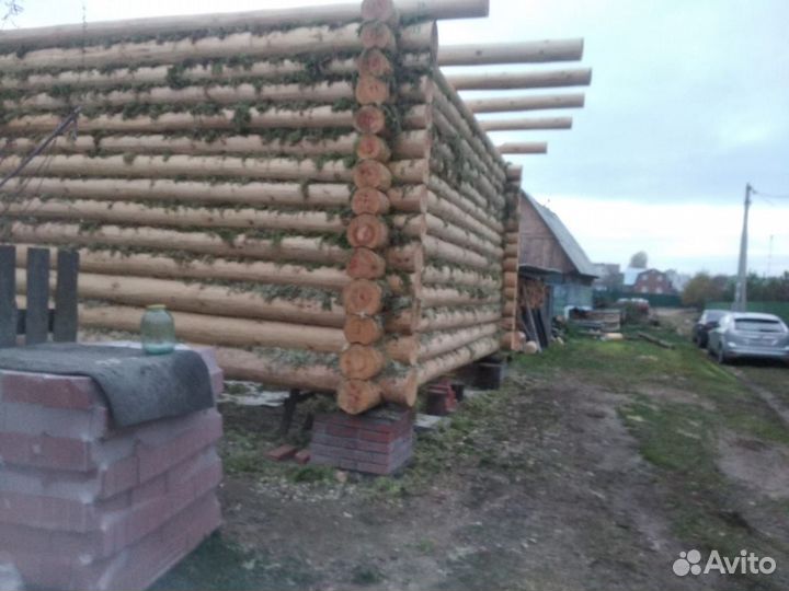 Срубы домов, бань, беседок из бревна ручной рубки
