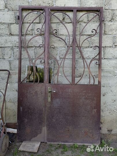 Дверь входная железная уличная бу