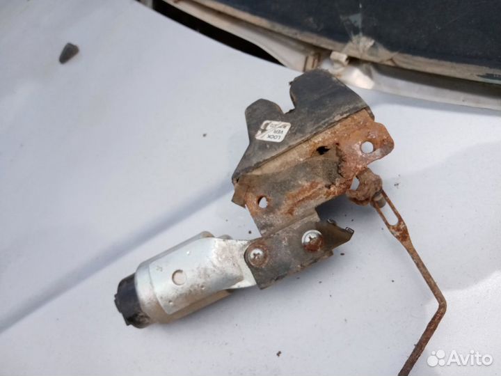 Замок багажника Hyundai Sonata Tagaz