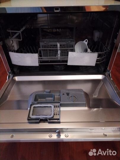 Посудомоечная машина DeLonghi ddw07t Onics