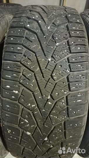 Gislaved NordFrost 100 215/55 R16