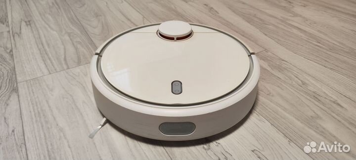 Робот-пылесос Xiaomi Mi Robot Vacuum cleaner 1s