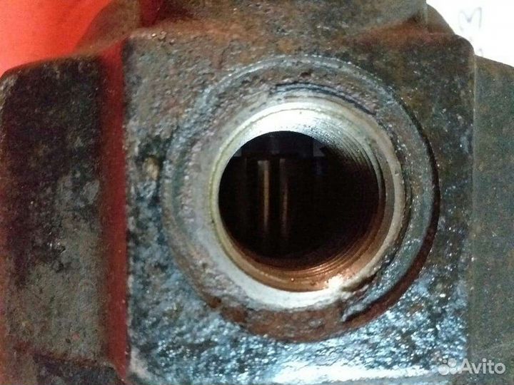 Насос подъёма кузова Скания