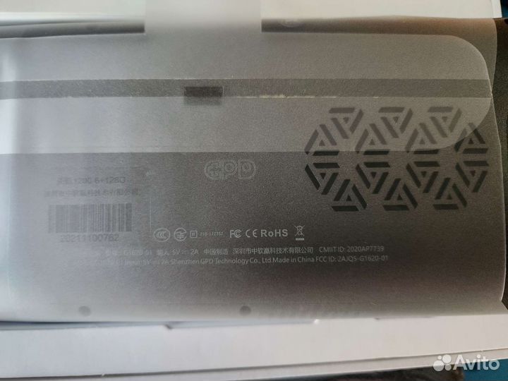 GPD XP plus (6/128 Гб) + чехол