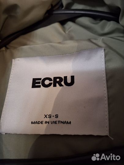 Пуховик женский ecru