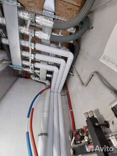 На постоянную Монтажник, Бригада