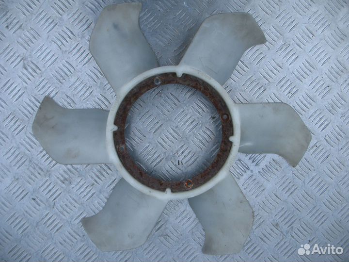 Крыльчатка Мицубиси Монтеро 3