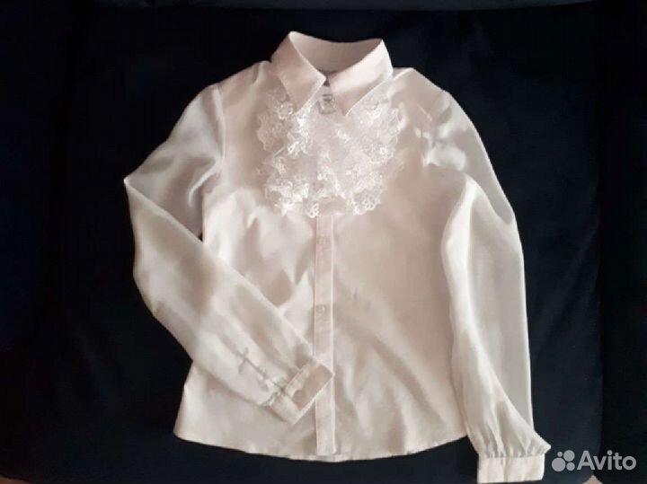 Нарядная блузка в школу для девочки