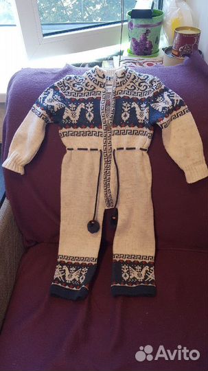 Вязанный новый костюм