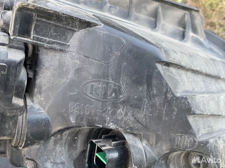 Передние фары Kia Soul 1 (2011г)