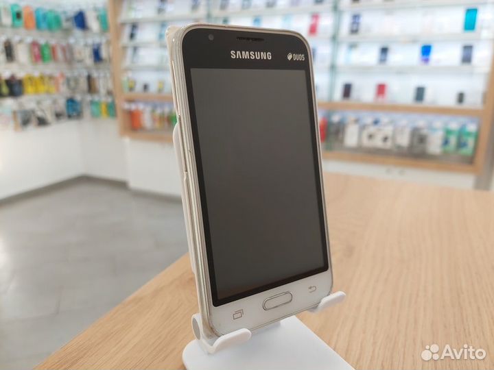 Samsung Galaxy A01, 2/16 ГБ