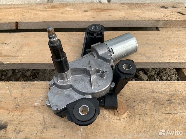 Мотор стеклоочистителя задний Ниссан Кашкай J10