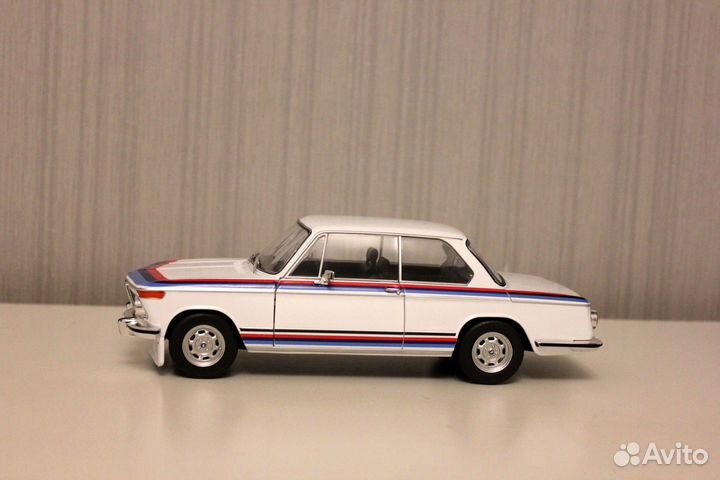 1:18 Bmw 2002 tii Turbo Evocation Solido 1971