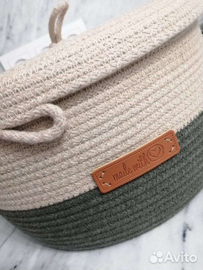 Корзина интерьерная с крышкой