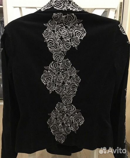 Укороченный пиджак Isabel de Pedro