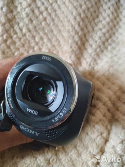 Видеокамера Sony с проектором