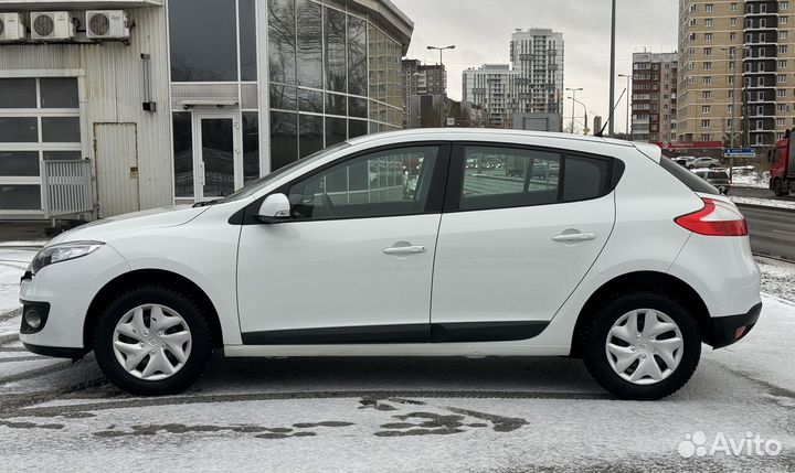 Renault Megane 1.6 CVT, 2014, 49 676 км