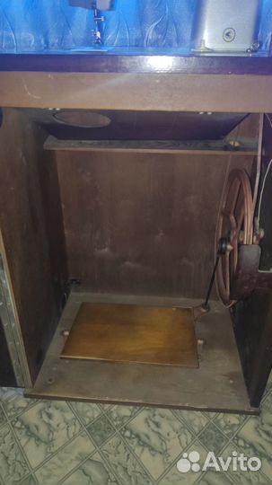 Швейная машина