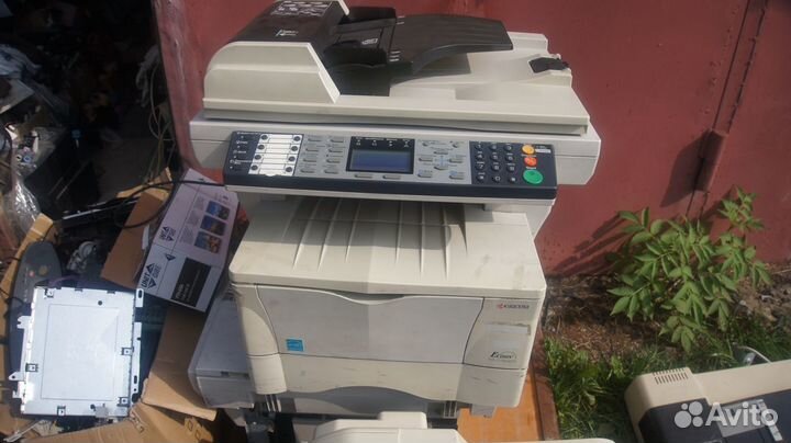 Мфу Kyocera FS-1118mfp 2шт