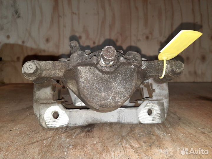 Суппорт передний левый Honda Stepwgn RG1 K20A 2006