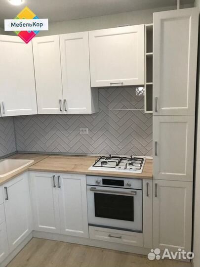 Белая кухня