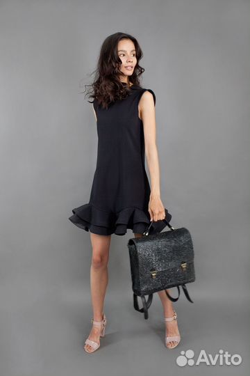 Черное платье