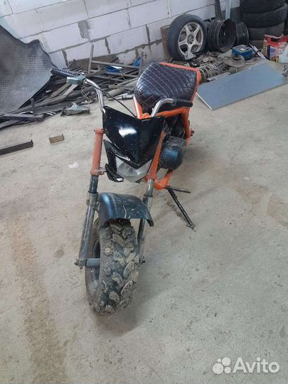 Мокик, миник