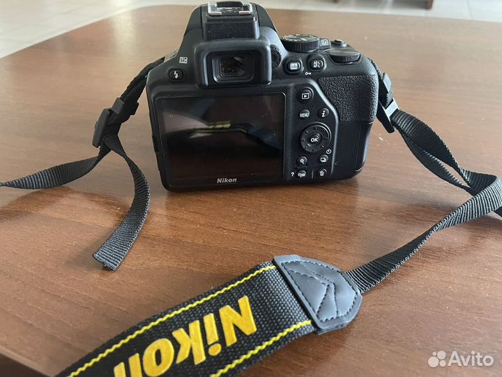 Зеркальный фотоаппарат