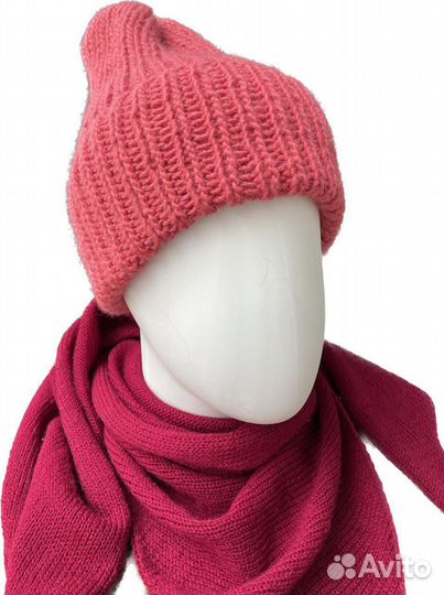 Шапка женская вязаная