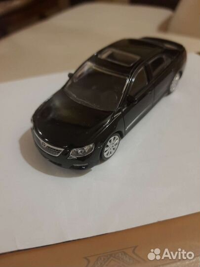 Модели автомобилей 1 43 бмв и Тайота