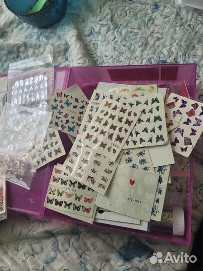 Наклейки для маникюра