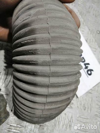 Пыльник переднего амортизатора Nissan Teana J31