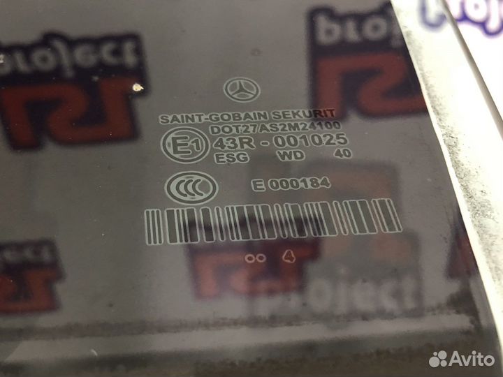 Стекло заднее левое Mercedes E-Class W211