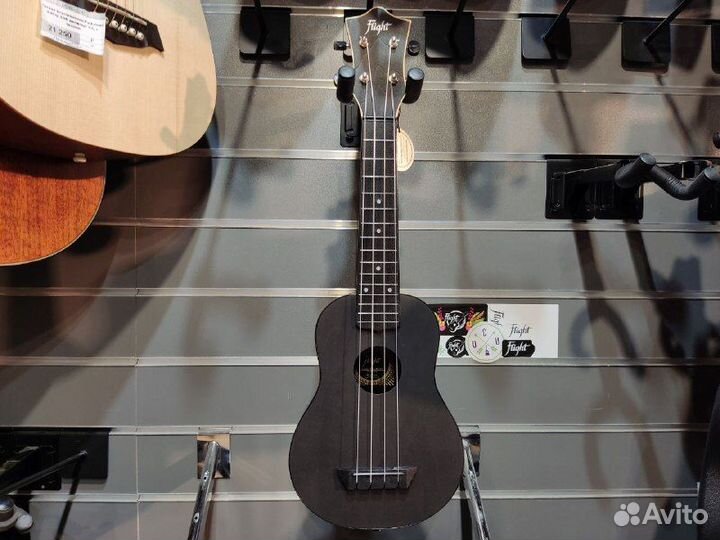 Flight TUS-35 BK - Укулеле