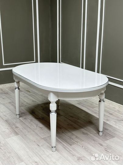 Стол в гостиную \ оплата при получении