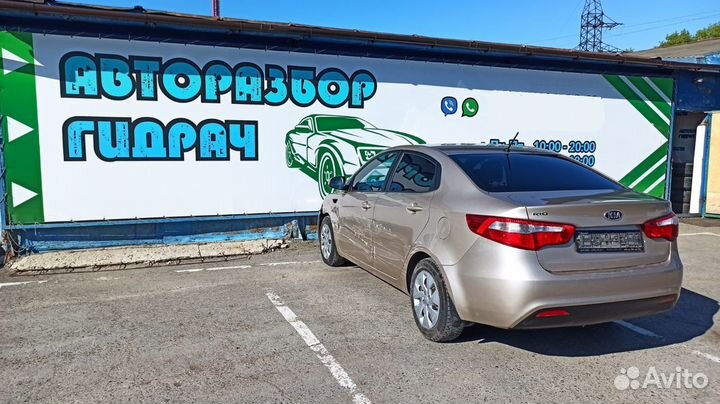 Патрубок радиатора Kia Rio 3 254121R000