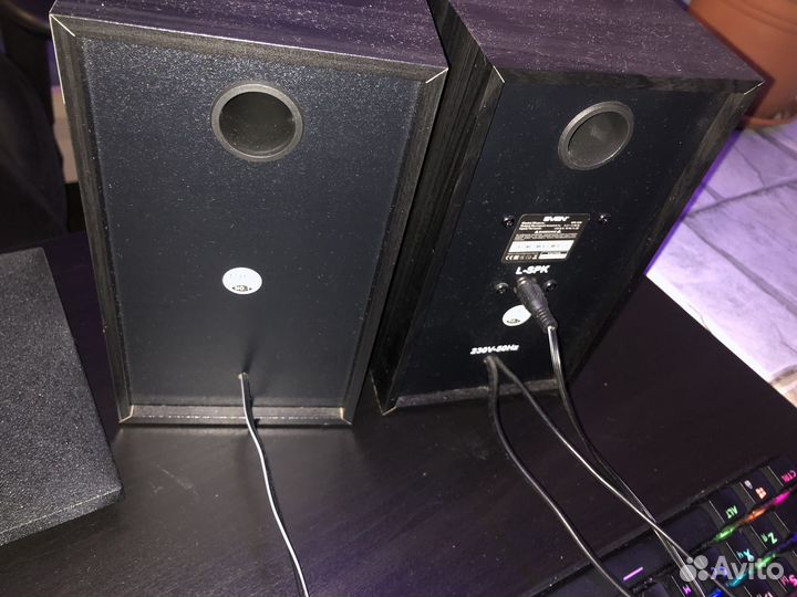 Компьютерные колонки sven