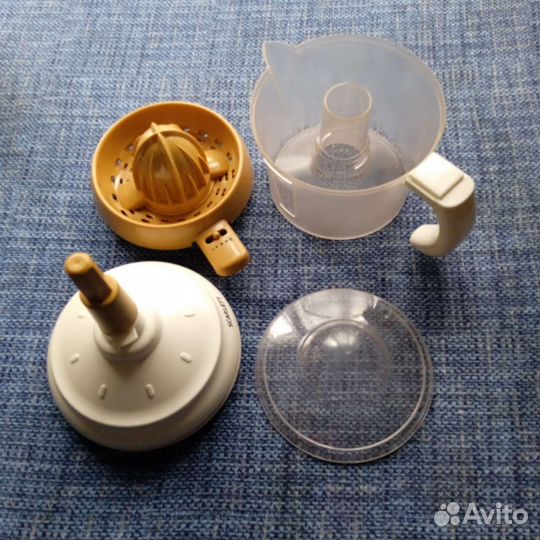 Электрическая соковыжималка scarlett