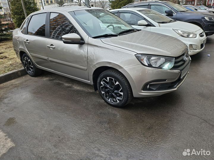 LADA Granta 1.6 МТ, 2021, 28 500 км