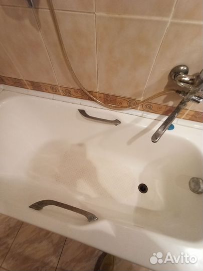 Ванна, унитаз