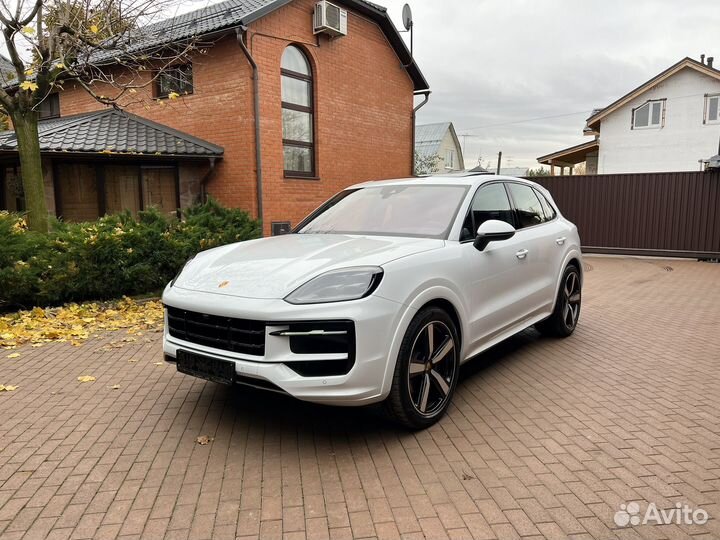 Porsche Cayenne 3.0 AT, 2024, 10 км