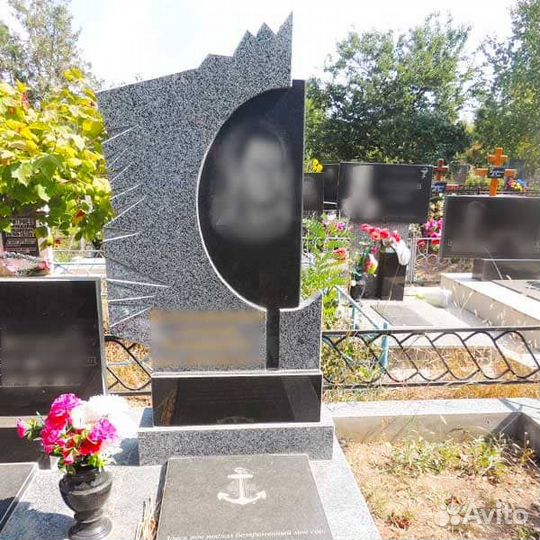 Изготовление памятников. Памятник под ключ в Крыму