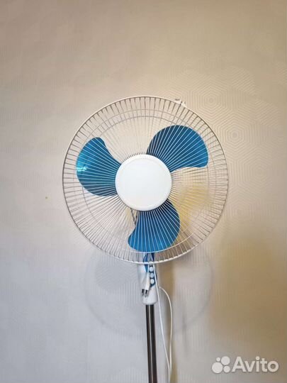 Вентилятор напольный Новый
