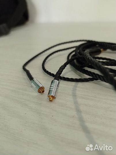 Кабель для наушников