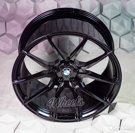 Кованые диски BMW X6M R22