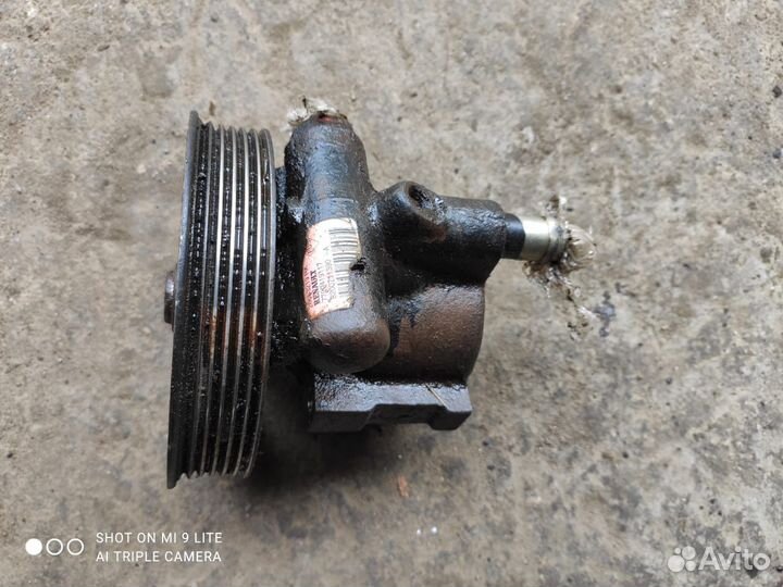 Насос гур Renault Logan Sandero Kangoo