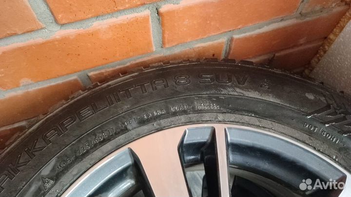 Nokian Tyres Hakka SUV 225/65 R17 33