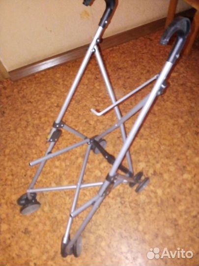 Каркас для кукольной коляски