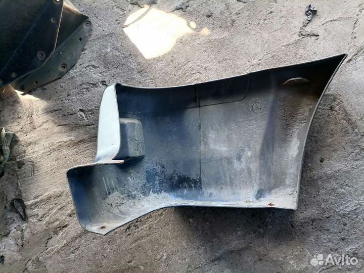 Пластик,боковина бампера УАЗ патриот